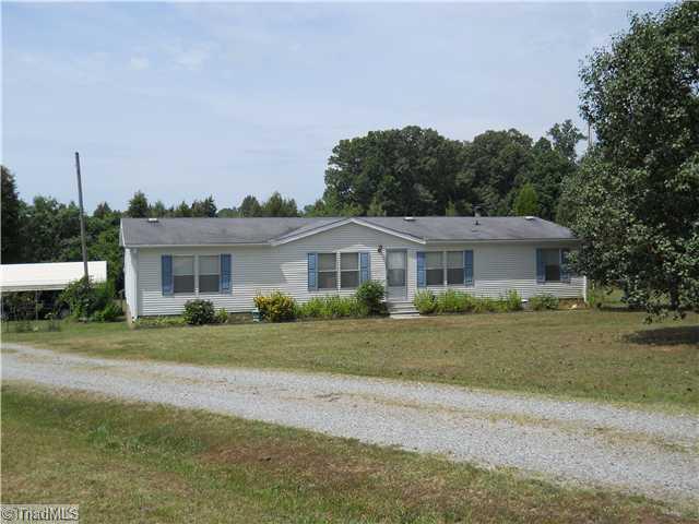 915 Sink Farm Road Lexington, NC 27295 - Photo 2 of 10 Exterior Front.
