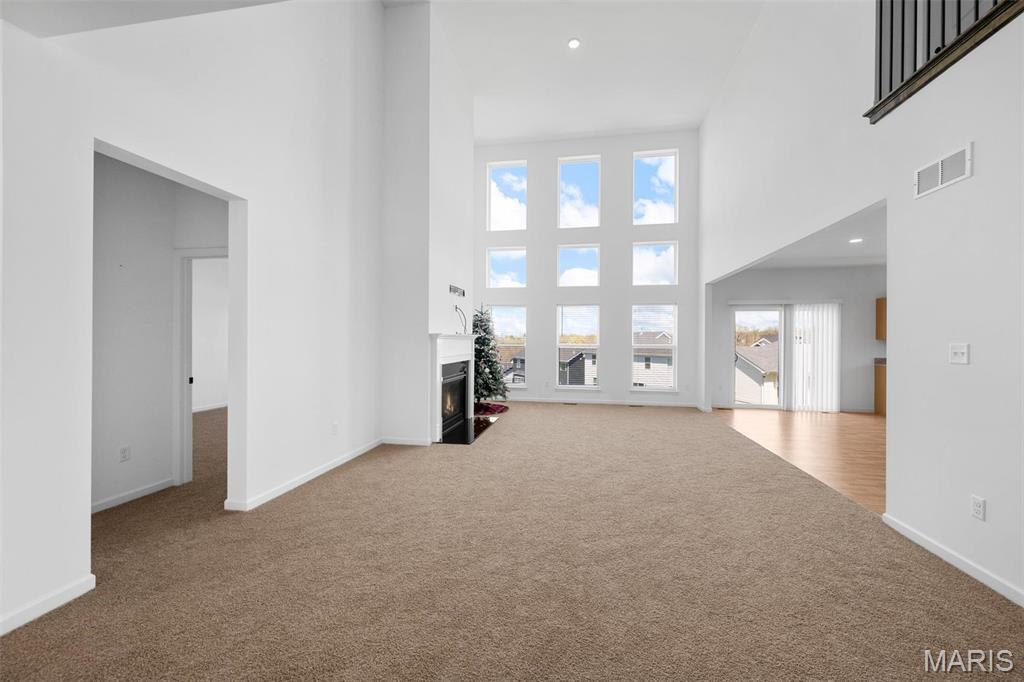 7475 Shadow Point Drive St. Louis, MO 63129 - Photo 9 of 56