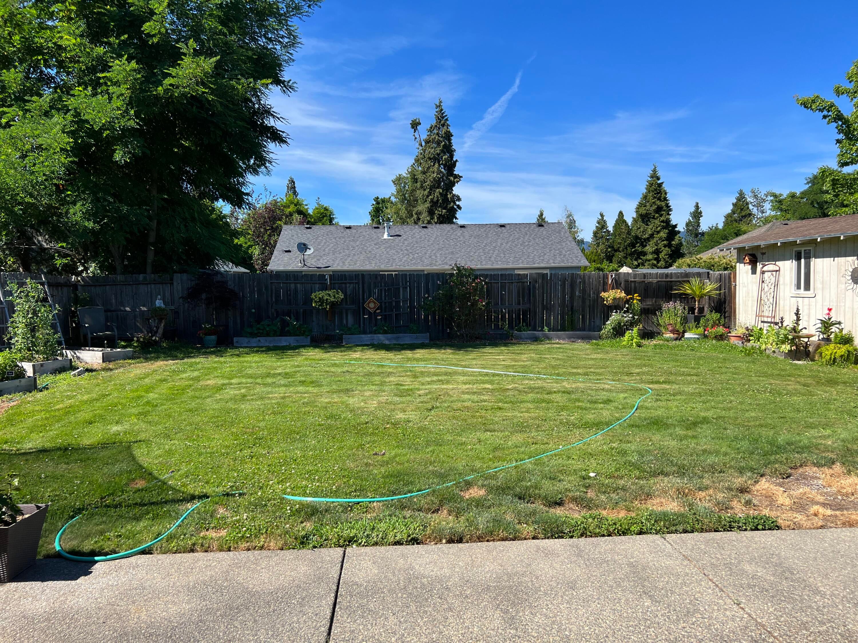 2674 Trinity Way Grants Pass, OR 97527 - Photo 20 of 20 IMG_0737