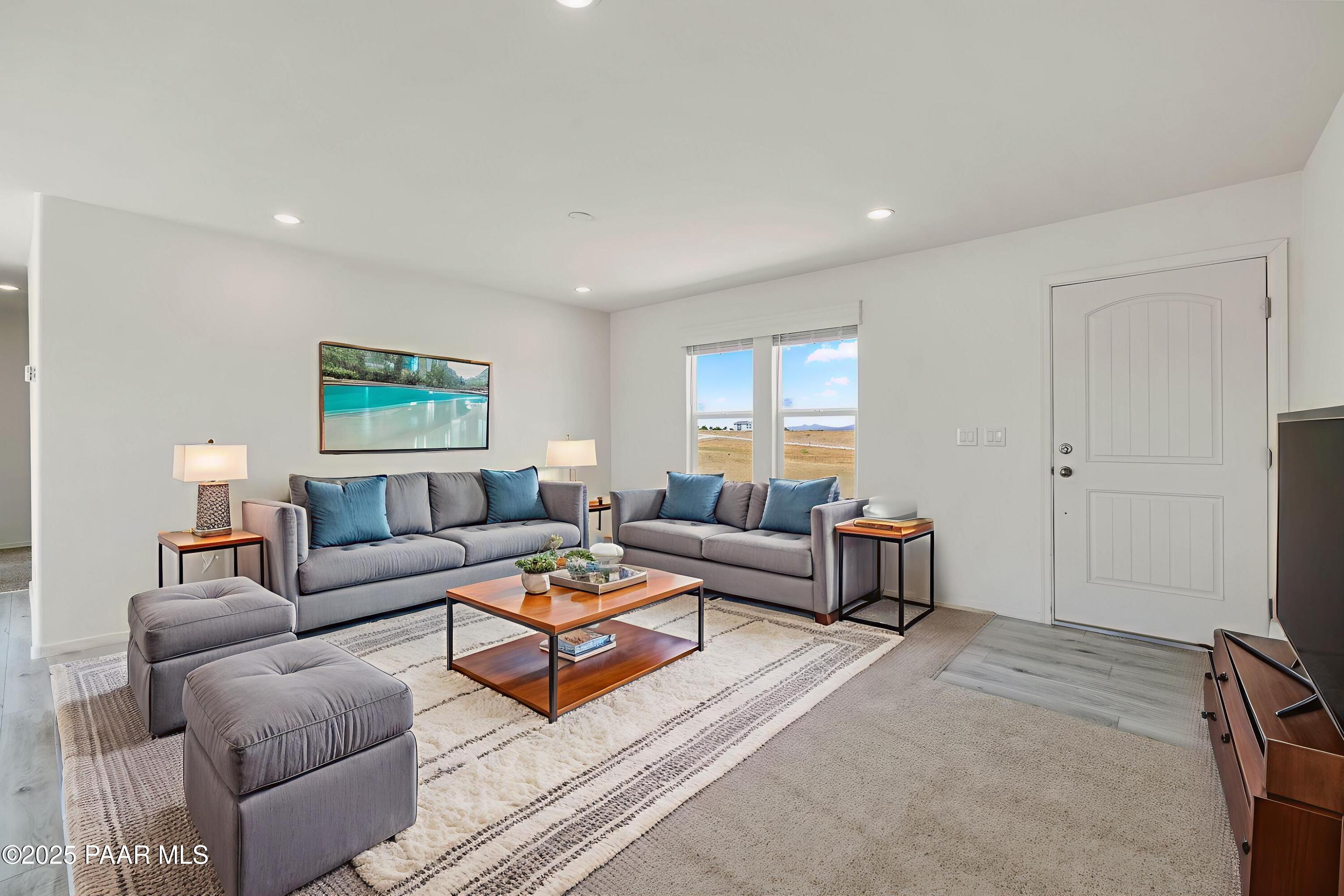 1475 Kings Court Road Paulden, AZ 86334 - Photo 12 of 36 10-Living-Room-(4) - Living Room - Moder