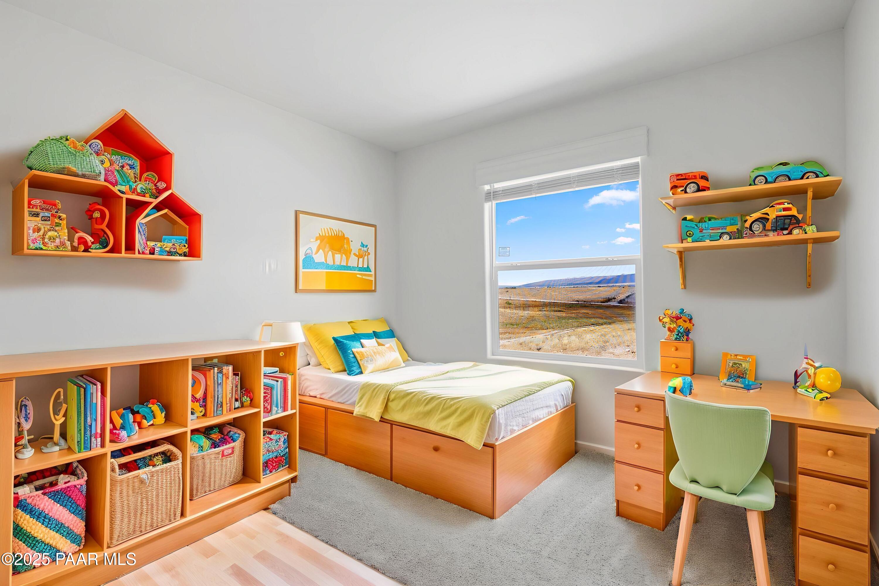 1475 Kings Court Road Paulden, AZ 86334 - Photo 28 of 36 17-Bedroom-3 - Kids Room - Standard - 2