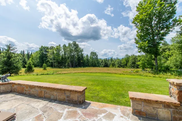 $1,190,000 | 972 Farrar Road, Newport Town, VT 05857