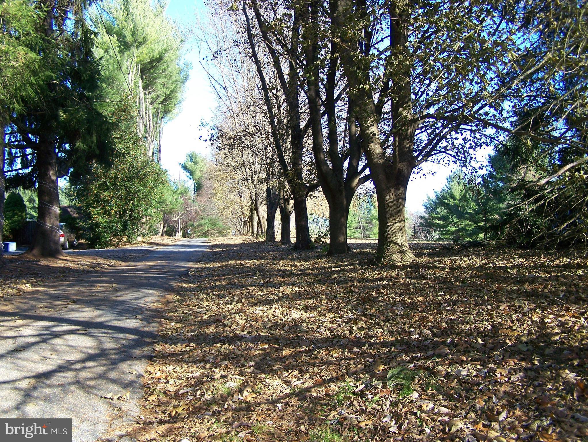 5 Murkle Road Westminster, MD 21158 - Photo 1 of 7 Driveway in - lot on right
