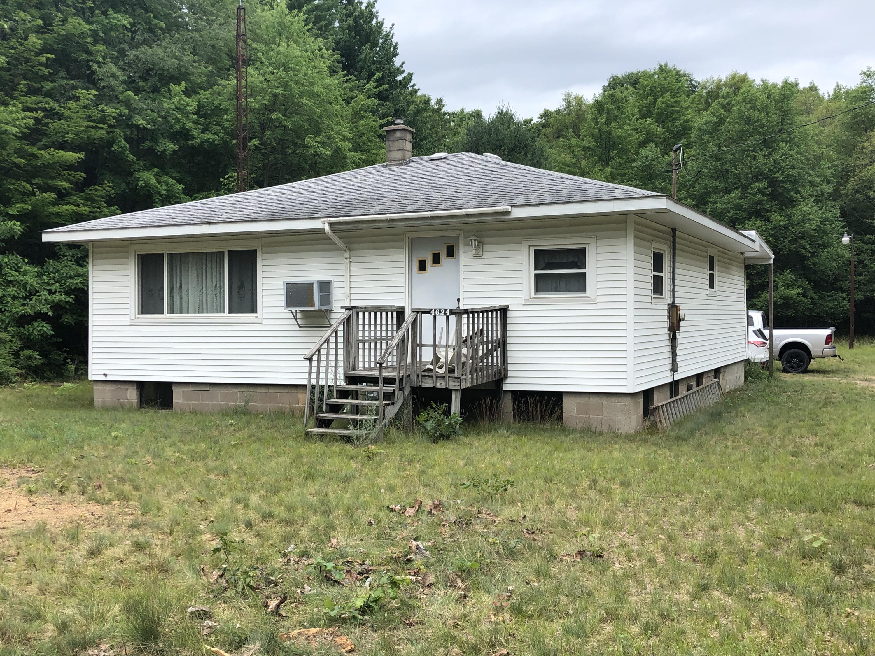 4624 Duck Lake Road Whitehall, MI 49461 - Photo 1 of 10 4