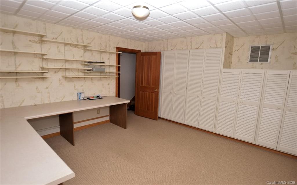 170 Fox Covert Lane Tryon, NC 28782 - Photo 25 of 35