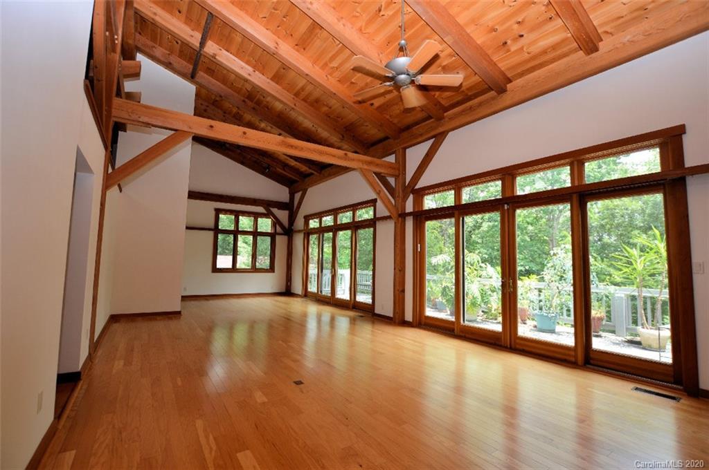 170 Fox Covert Lane Tryon, NC 28782 - Photo 4 of 35