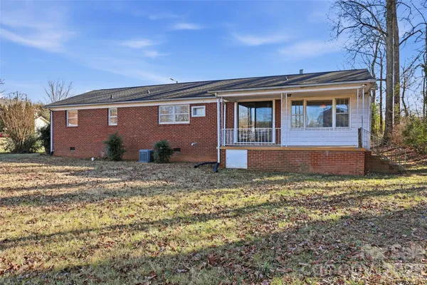$300,000 | 800 Old Little Rock Road, Charlotte, NC 28214