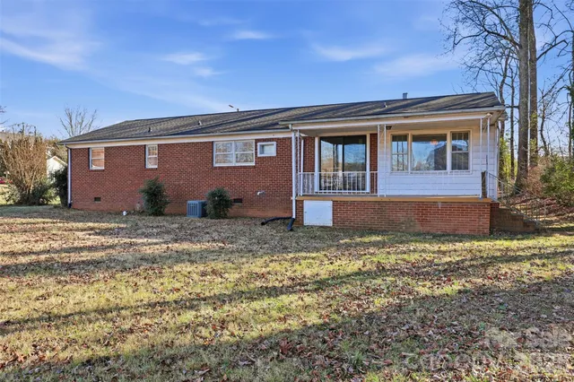 $335,000 | 800 Old Little Rock Road, Charlotte, NC 28214