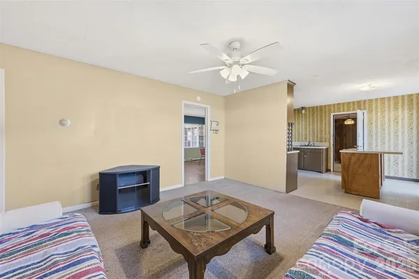$300,000 | 800 Old Little Rock Road, Charlotte, NC 28214