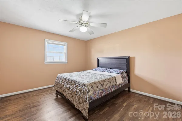 $300,000 | 800 Old Little Rock Road, Charlotte, NC 28214