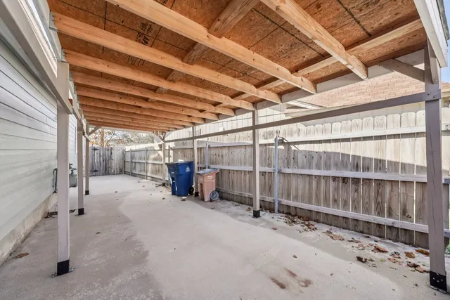 $549,900 | 4901 Transit Circle, Austin, TX 78727