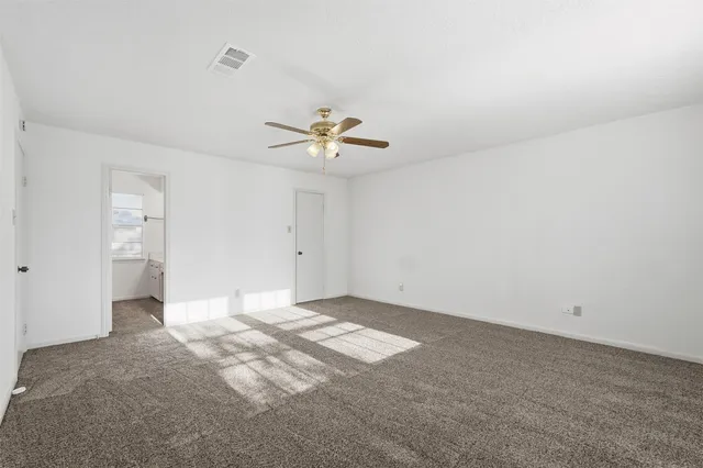 $2,095 | 16014 Southampton Drive, Spring, TX 77379