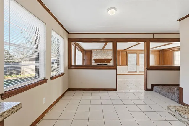 $2,095 | 16014 Southampton Drive, Spring, TX 77379