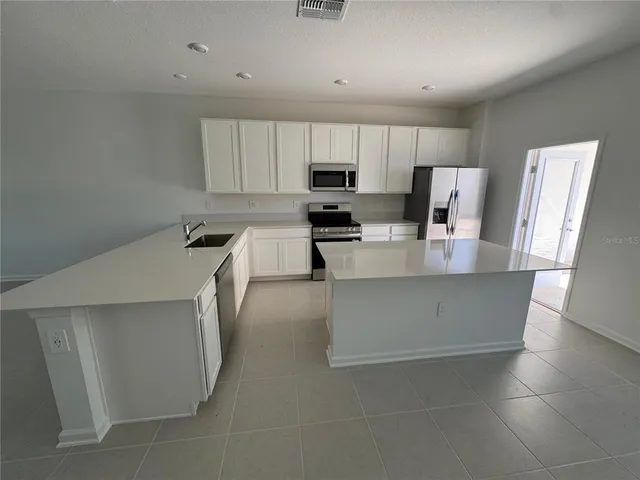 $2,300 | 5844 Meditation Drive, Clermont, FL 34714