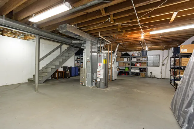 $339,000 | 1201 Oak Ridge Drive, Streamwood, IL 60107