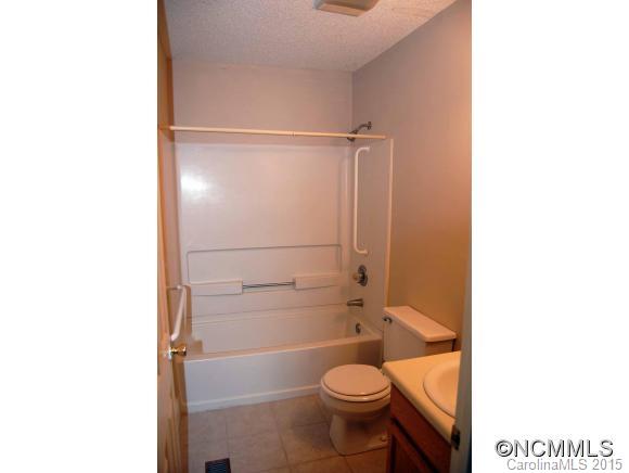 239 Gilbert Road Columbus, NC 28722 - Photo 13 of 20