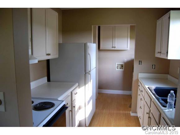 239 Gilbert Road Columbus, NC 28722 - Photo 7 of 20