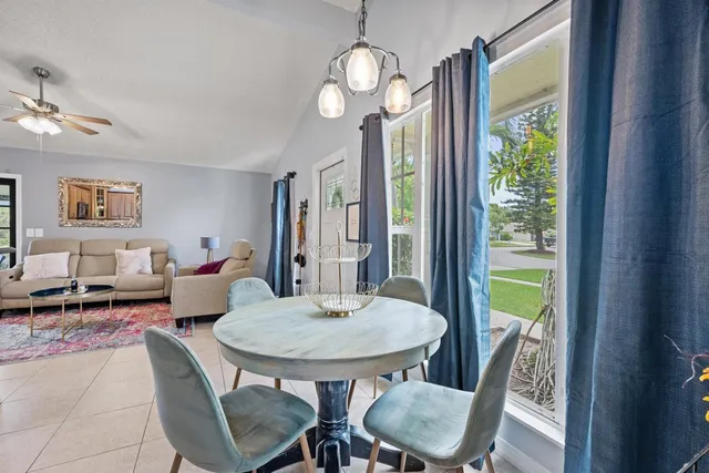 $509,000 | 1172 Grandview Circle, Royal Palm Beach, FL 33411