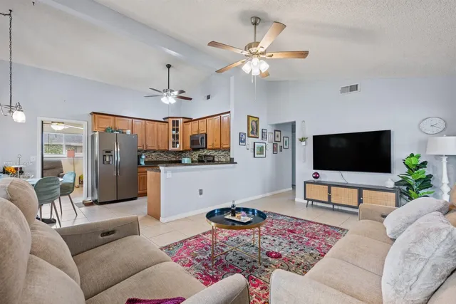 $509,000 | 1172 Grandview Circle, Royal Palm Beach, FL 33411