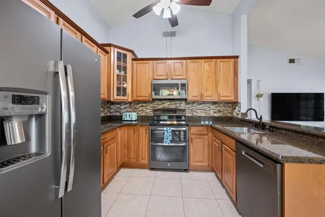 $509,000 | 1172 Grandview Circle, Royal Palm Beach, FL 33411