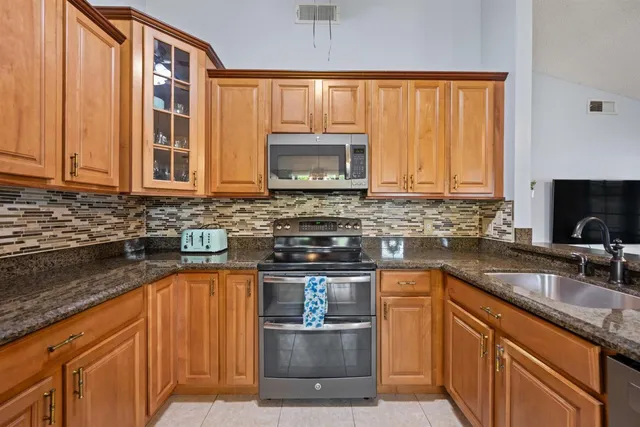 $509,000 | 1172 Grandview Circle, Royal Palm Beach, FL 33411