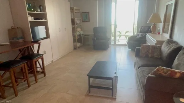 $2,975 | 3 Bluebill Avenue, Unit 505, Naples, FL 34108