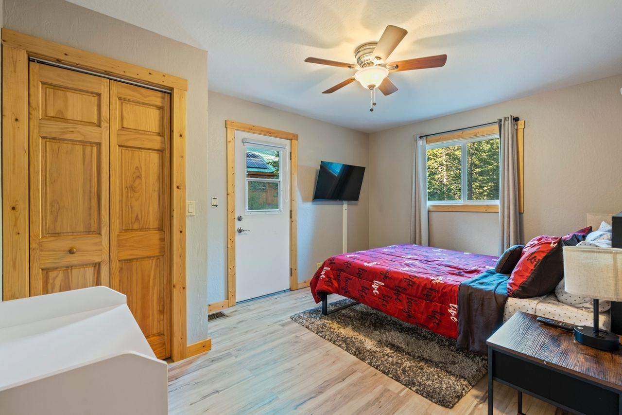 11411 Baden Road Truckee, CA 96161 - Photo 19 of 20 Gallery Image 19