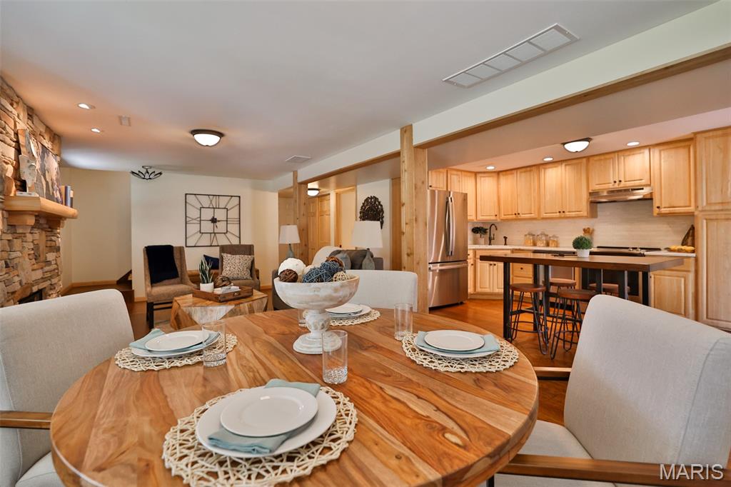 405 Shady Lane Edwardsville, IL 62025 - Photo 4 of 9