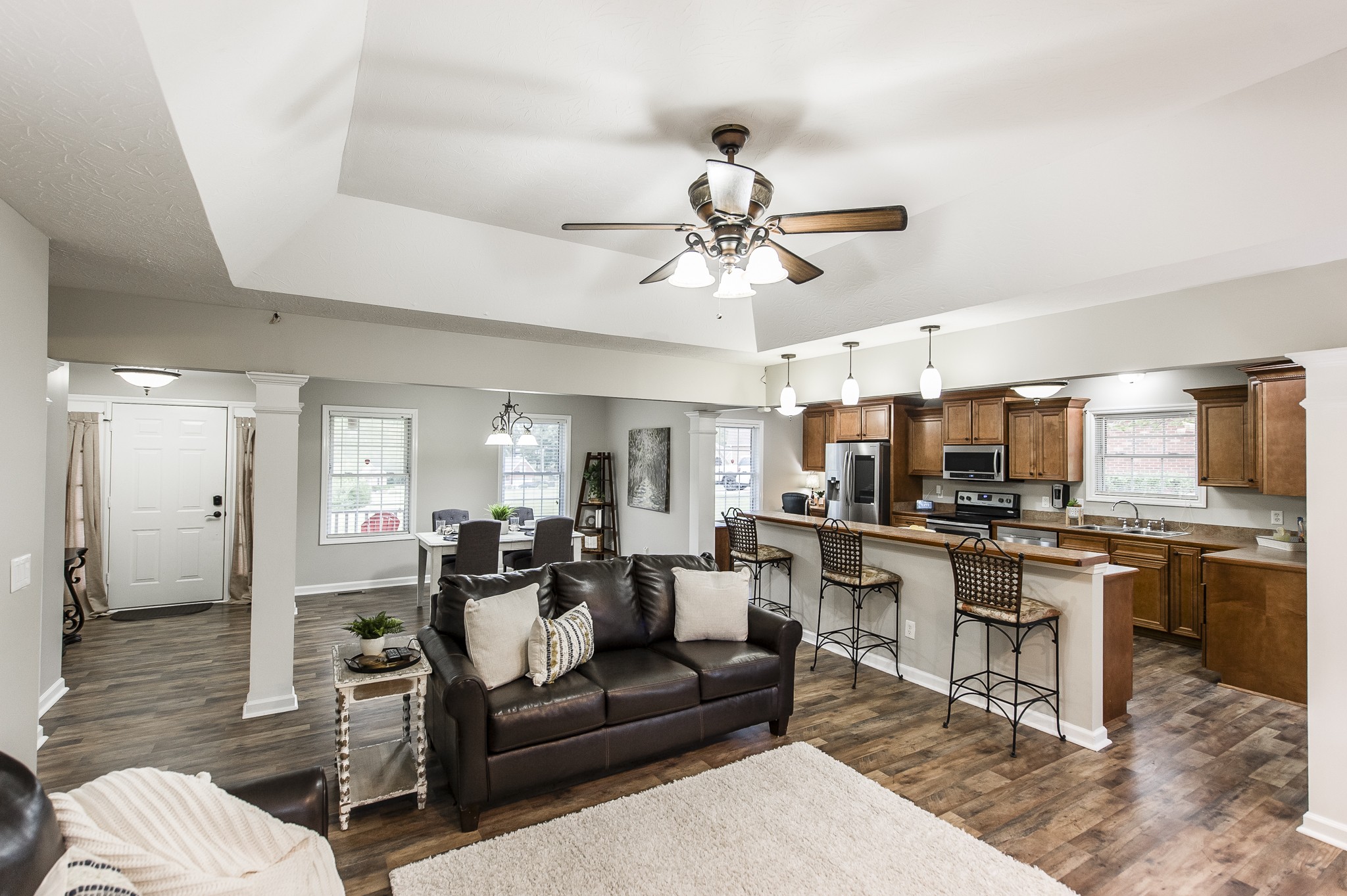 313 Lenox Court Springfield, TN 37172 - Photo 13 of 45 a living room with lots of furniture and kitchen view
