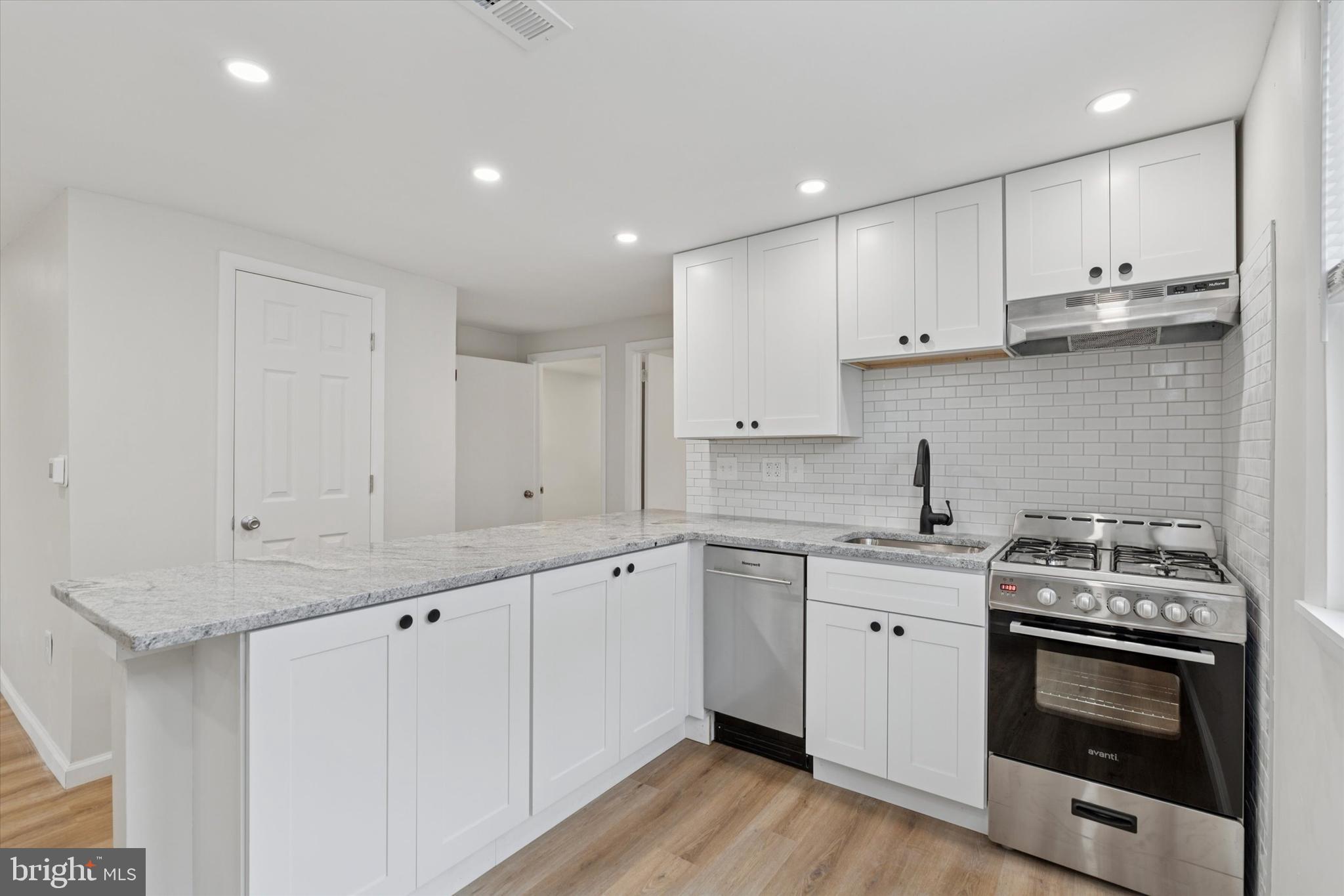 421 West Jefferson Street, Unit B Media, PA 19063 - Photo 6 of 15 Gallery Image 6