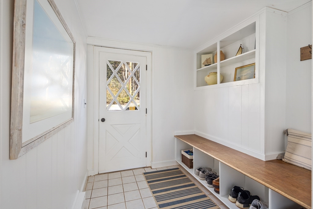 36 Howland Lane Hingham, MA 02043 - Photo 20 of 33 a view of an entryway with workspace