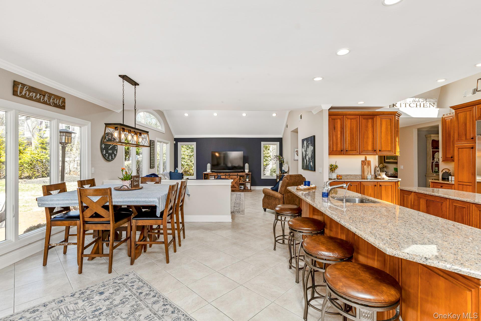 41 Landing Meadow Road Smithtown, NY 11787 - Photo 14 of 50