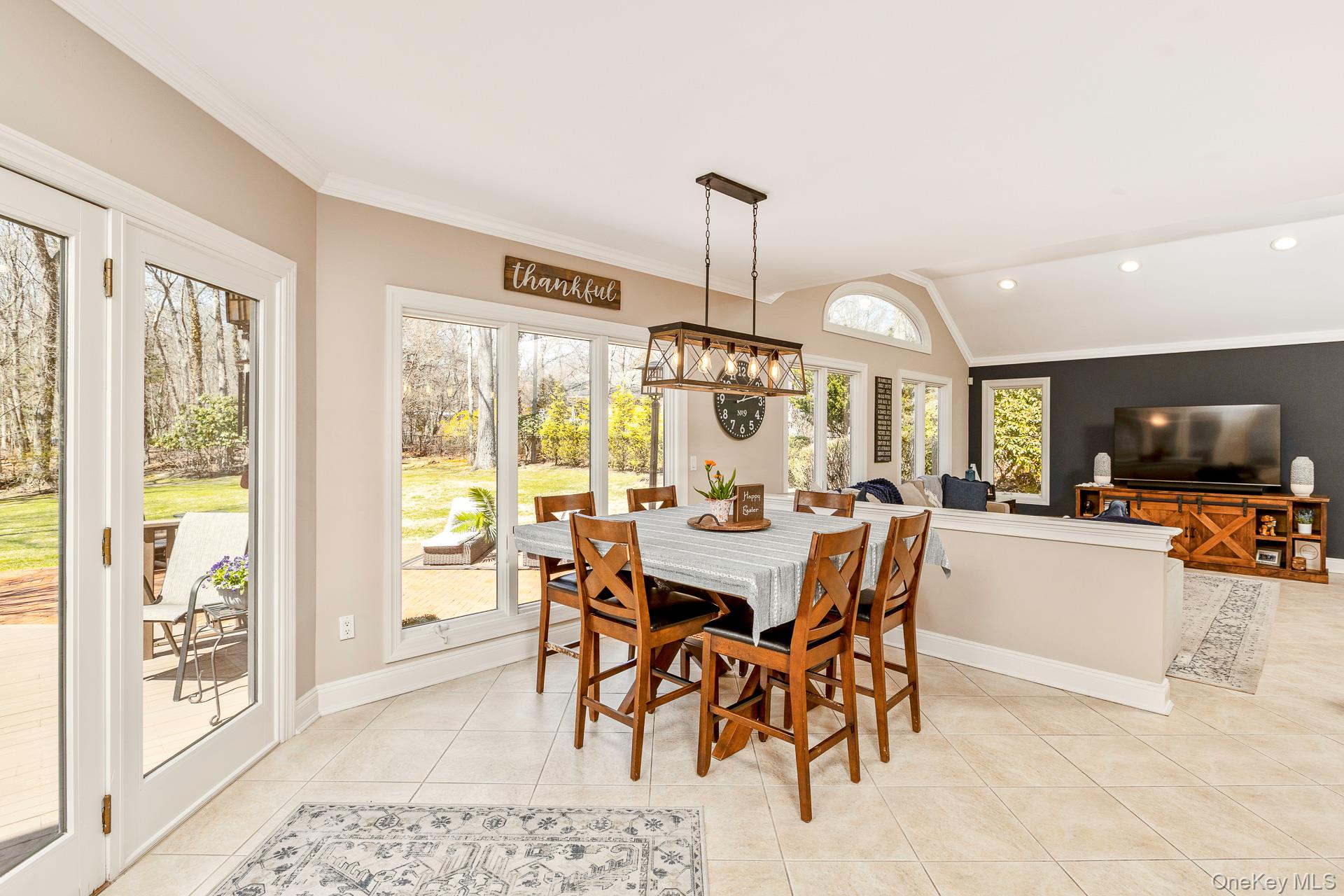 41 Landing Meadow Road Smithtown, NY 11787 - Photo 18 of 50