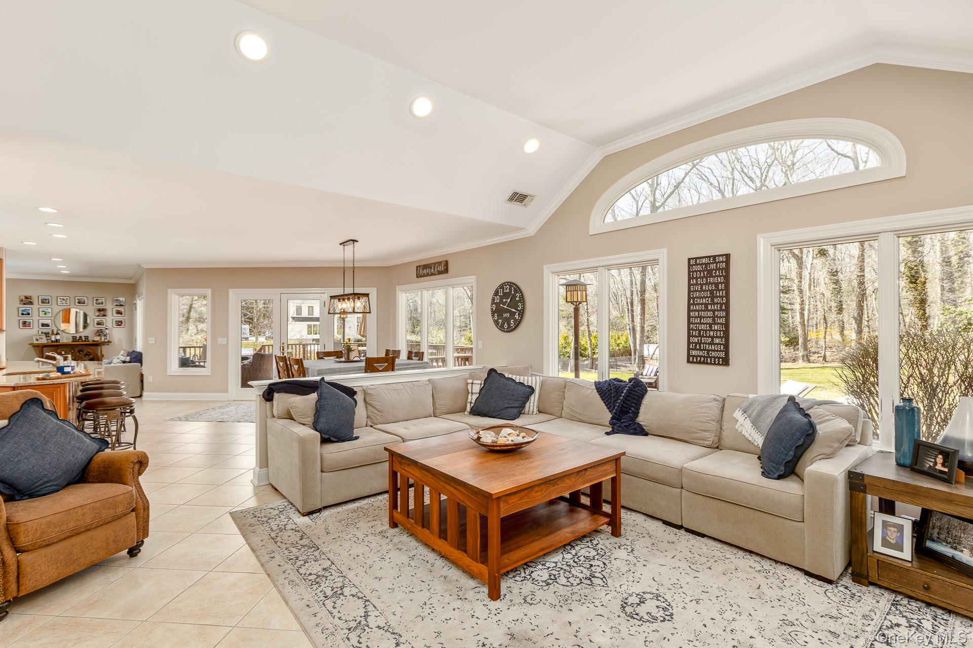 41 Landing Meadow Road Smithtown, NY 11787 - Photo 22 of 50