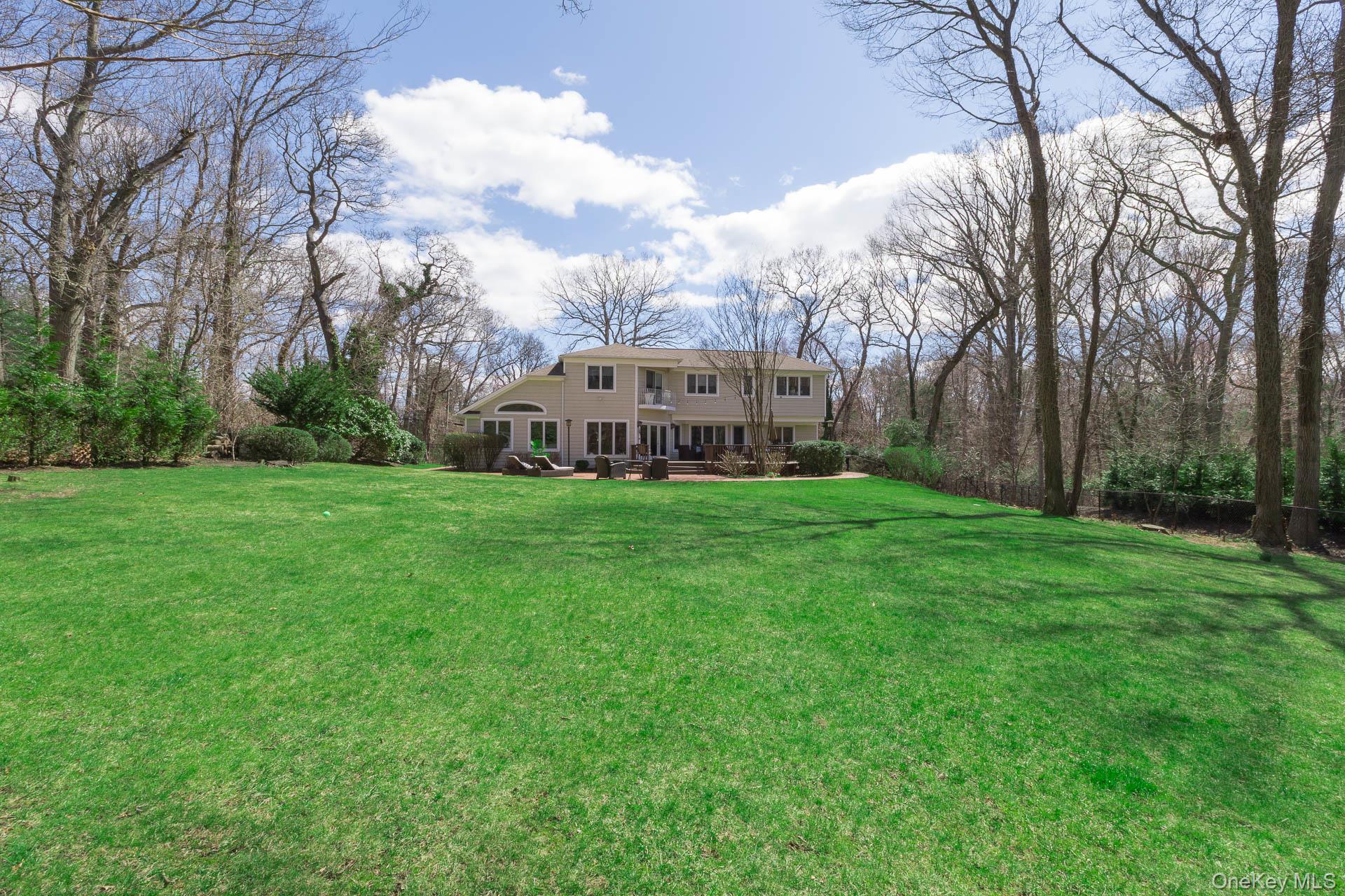 41 Landing Meadow Road Smithtown, NY 11787 - Photo 43 of 50