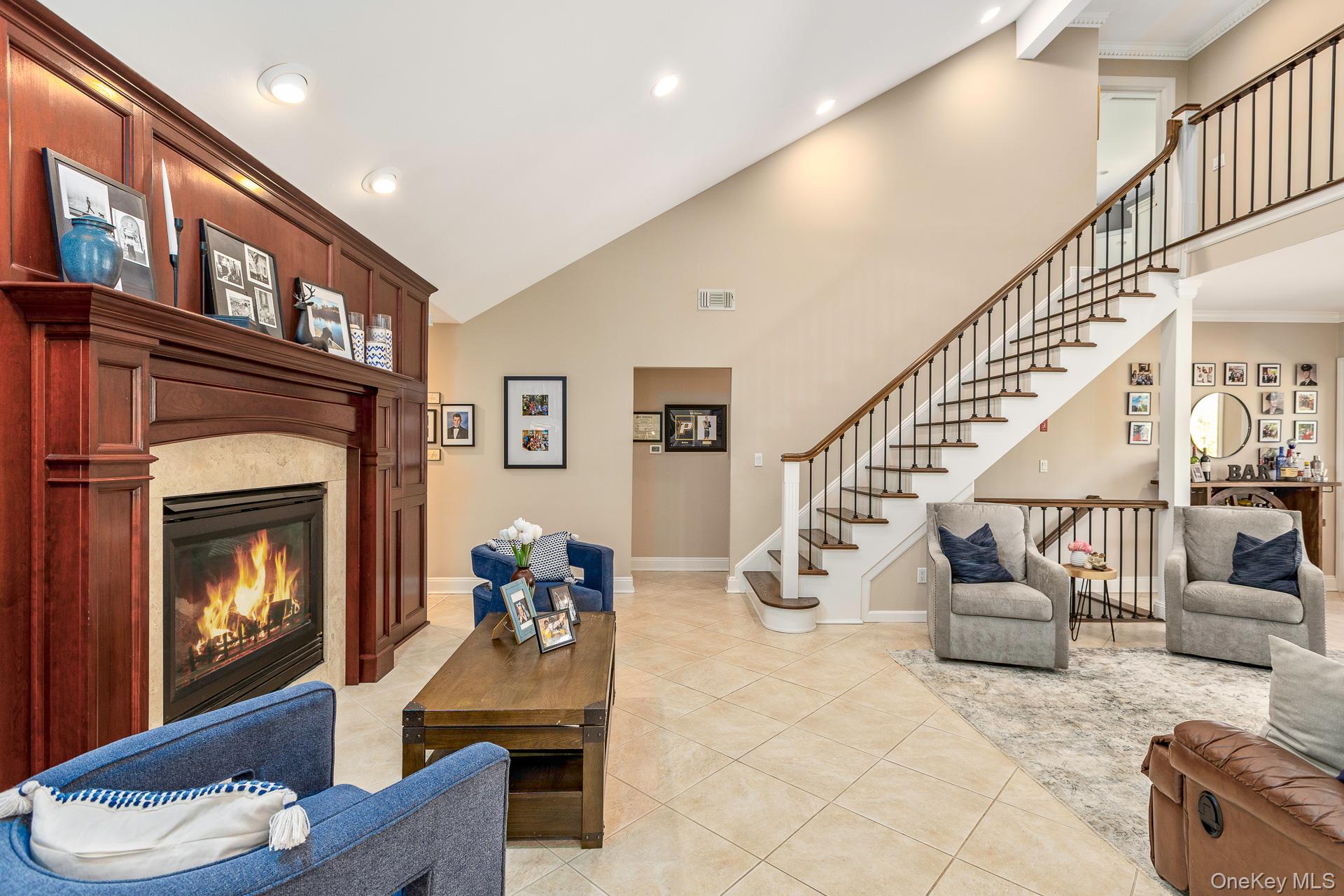 41 Landing Meadow Road Smithtown, NY 11787 - Photo 7 of 50