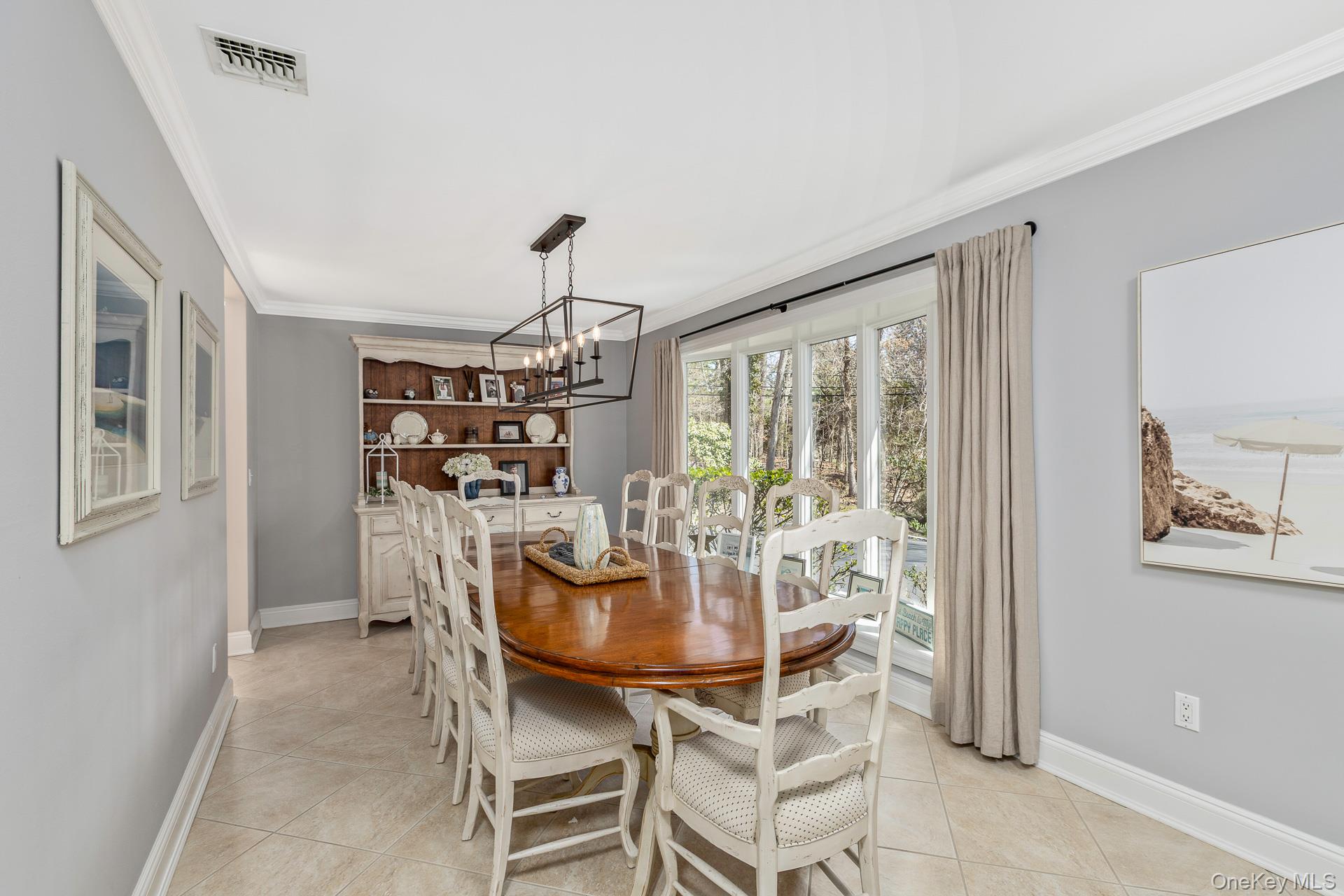 41 Landing Meadow Road Smithtown, NY 11787 - Photo 8 of 50