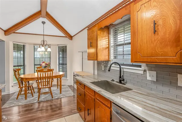 $1,600 | 5709 Bluebonnett Drive, Bossier City, LA 71112