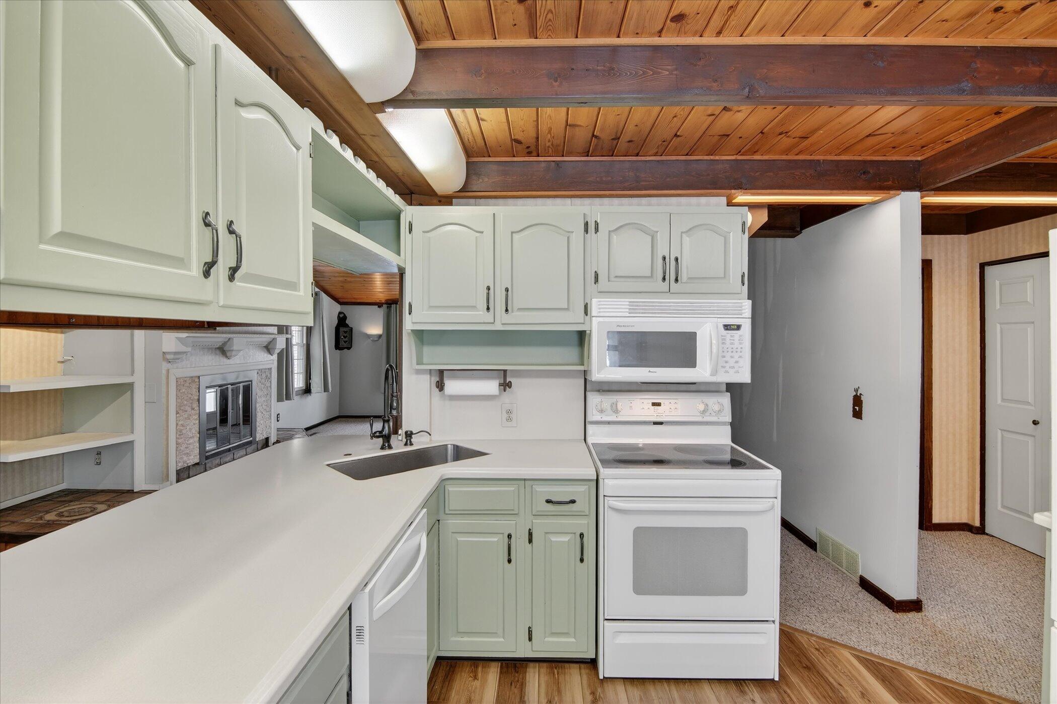 289 Lyon Lake Road Marshall, MI 49068 - Photo 16 of 75 17-289-Lyon-Lake-Rd-Marshall-MI-49068-Wi