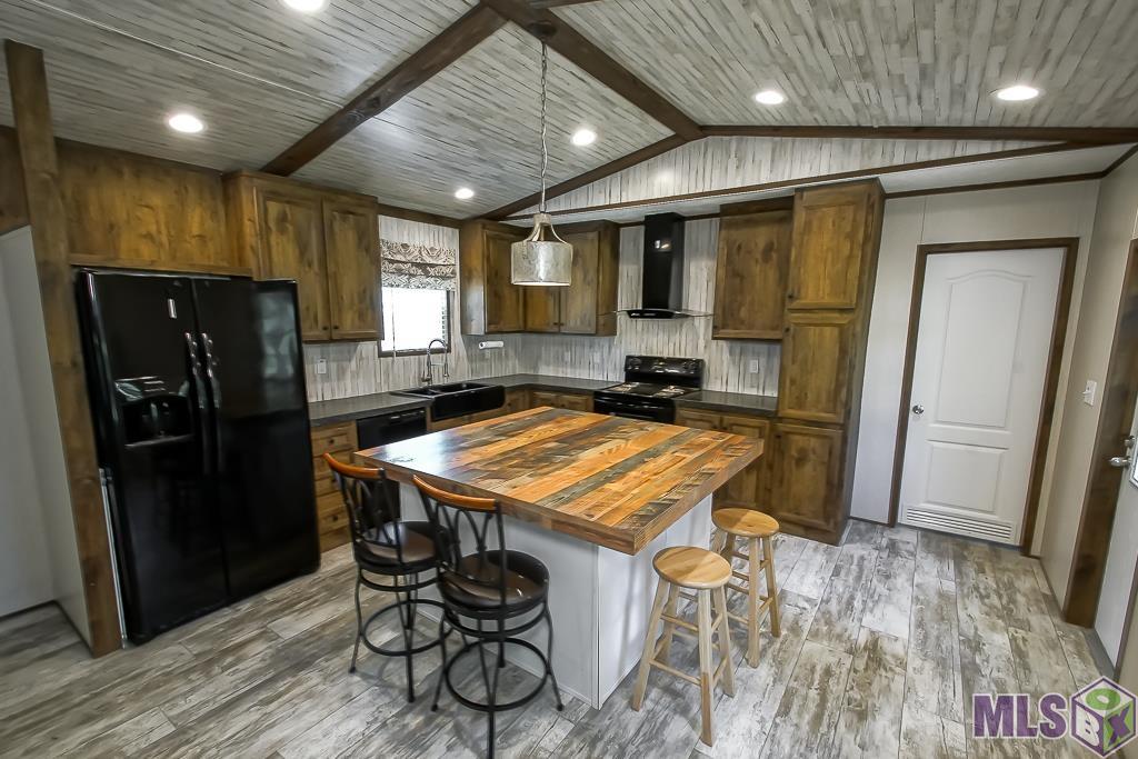 37699 Webb Road Denham Springs, LA 70706 - Photo 2 of 21 Gallery Image 2