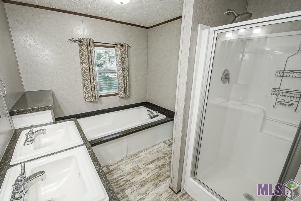 37699 Webb Road Denham Springs, LA 70706 - Photo 3 of 21 Gallery Image 3
