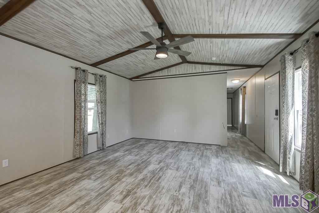 37699 Webb Road Denham Springs, LA 70706 - Photo 7 of 21 Gallery Image 7