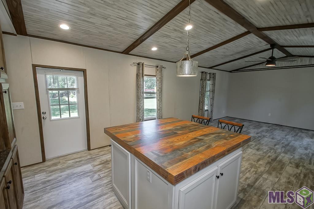 37699 Webb Road Denham Springs, LA 70706 - Photo 9 of 21 Gallery Image 9