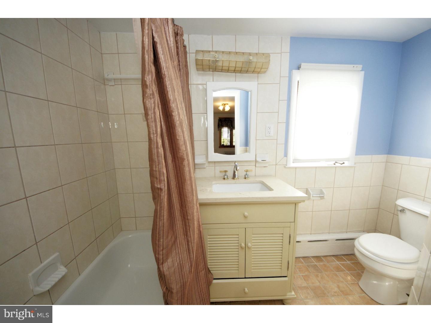 976 Alexander Road West Windsor, NJ 08550 - Photo 15 of 25 Bathroom