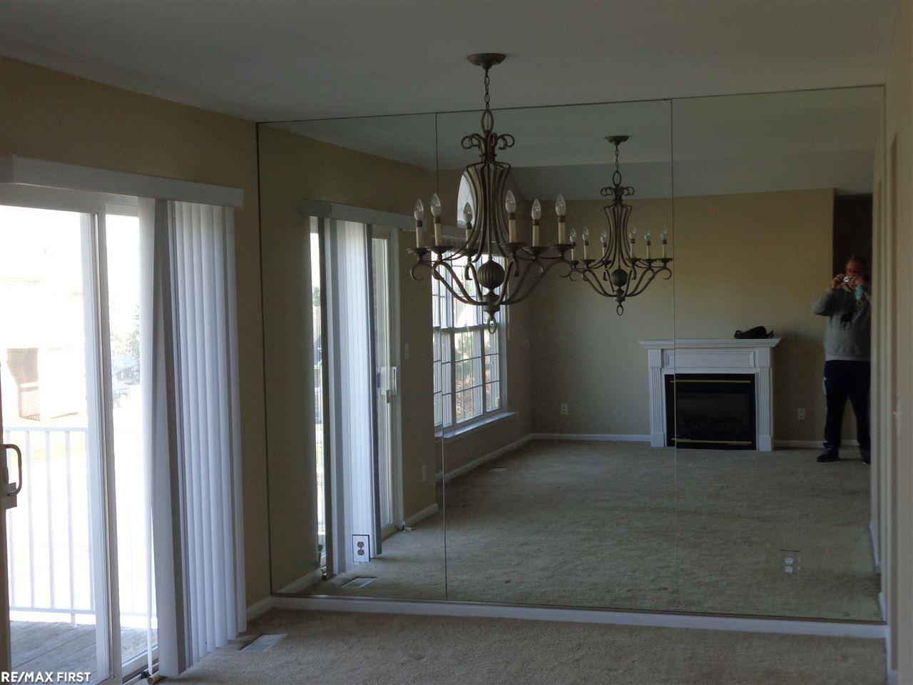 1824 Flagstone Circle Rochester, MI 48307 - Photo 28 of 33 50037717-27.JPG