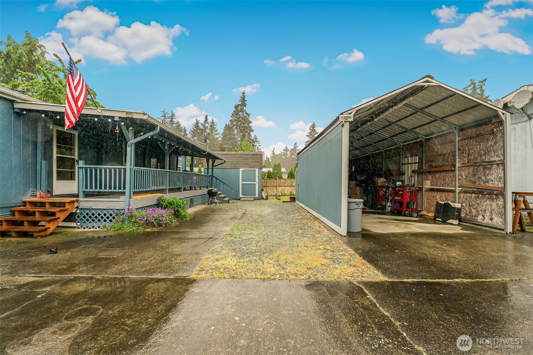 980 South Falcon Road Camano Island, WA 98282 - Photo 28 of 30 a view of a house with basketball court