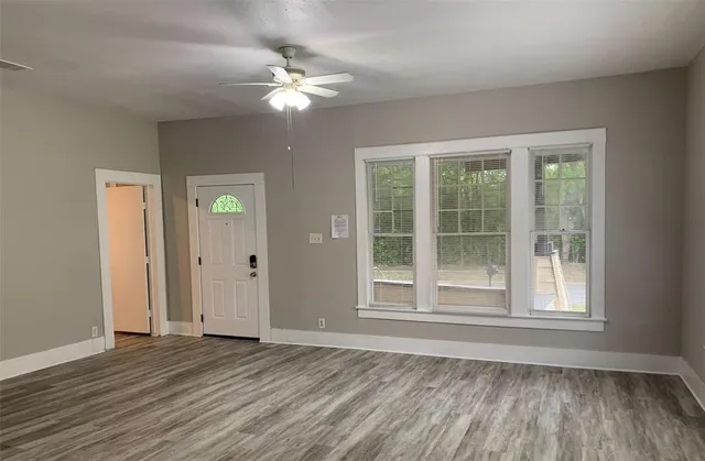 $1,550 | 815 South Willow Street, Sherman, TX 75090