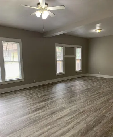 $1,550 | 815 South Willow Street, Sherman, TX 75090