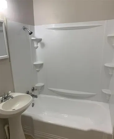 $1,550 | 815 South Willow Street, Sherman, TX 75090