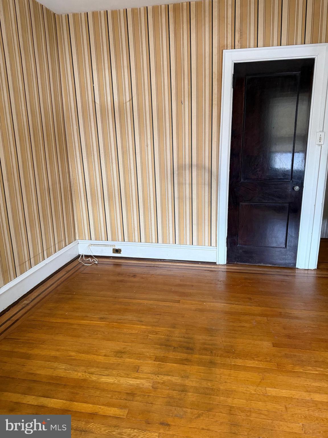 4640 Adams Avenue Philadelphia, PA 19124 - Photo 28 of 34 a view of empty room with floor to ceiling window